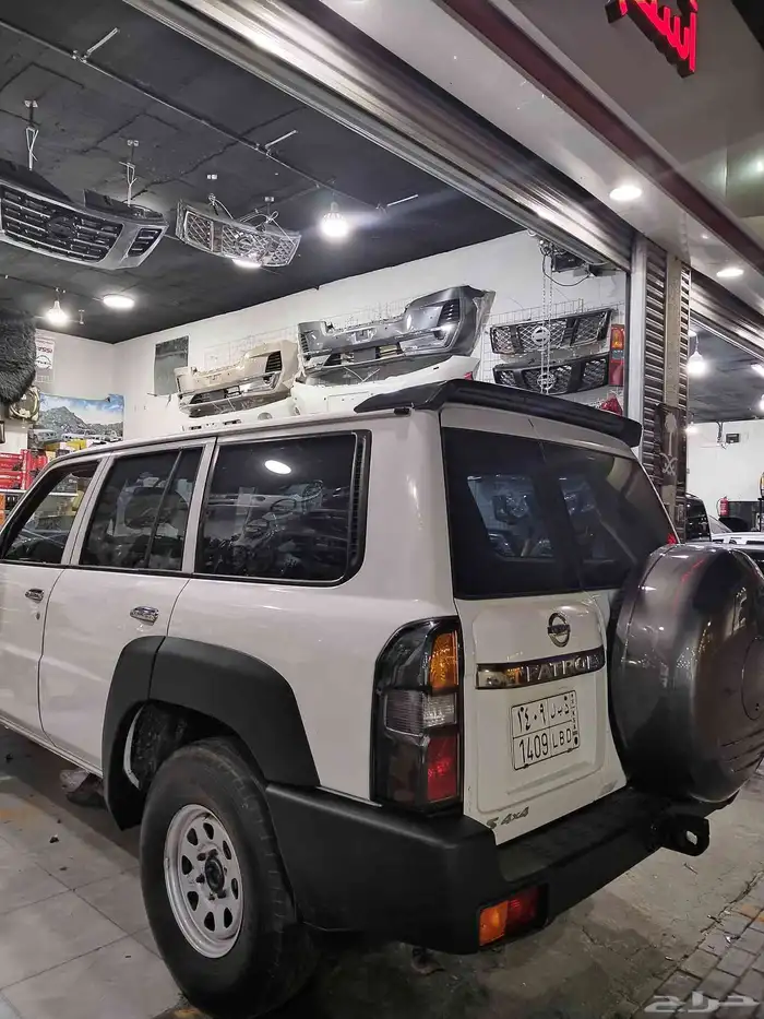 لحيه سوبر سفاري صدام باترول لحيه فتك شمعات ديبو اسطبات ديبو 5