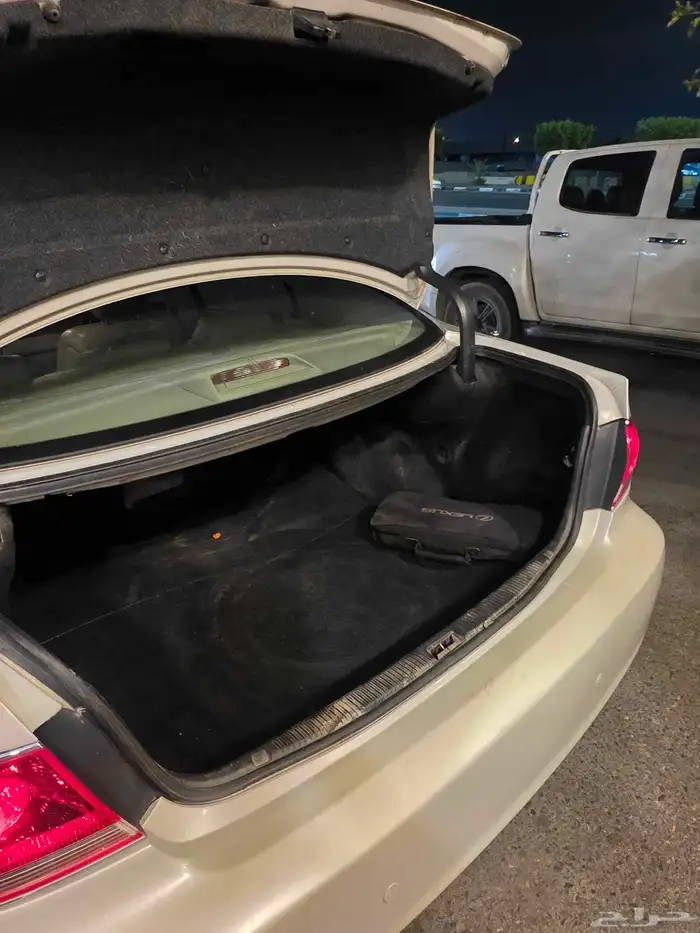 لكزس 300 اي اس موديل 2005 7