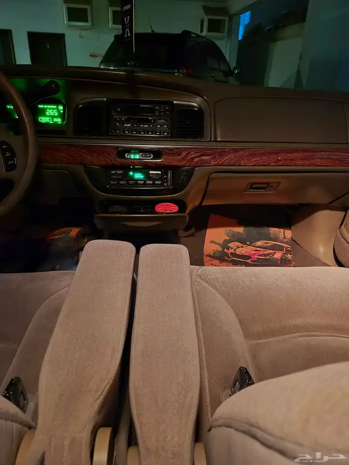 فورد ماركيز 2000 14