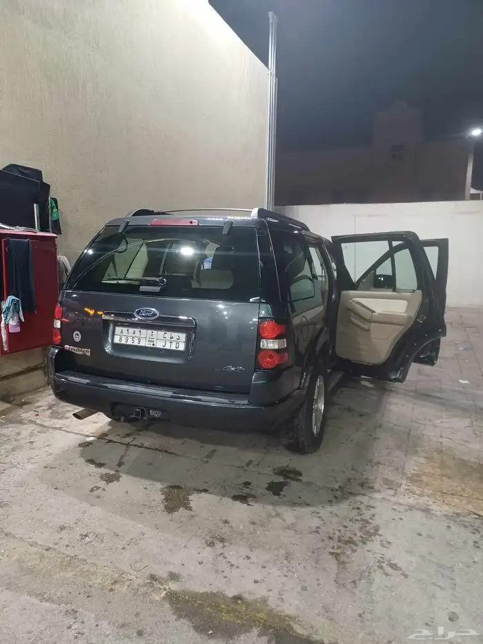 فورد اكسبلور 1