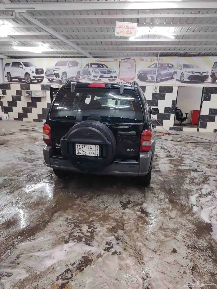 جيب شروكي 2004 3