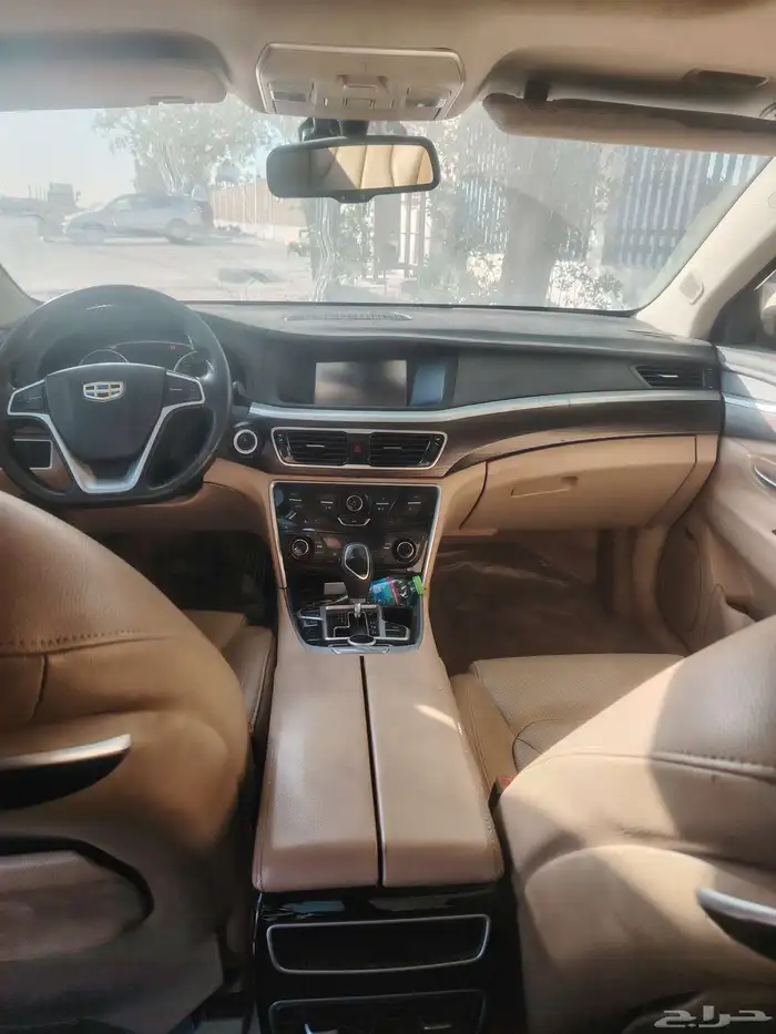 جيلي امجراند 2019 GT تشليح قطع غيار فقط يوجد لدينا شحن 4