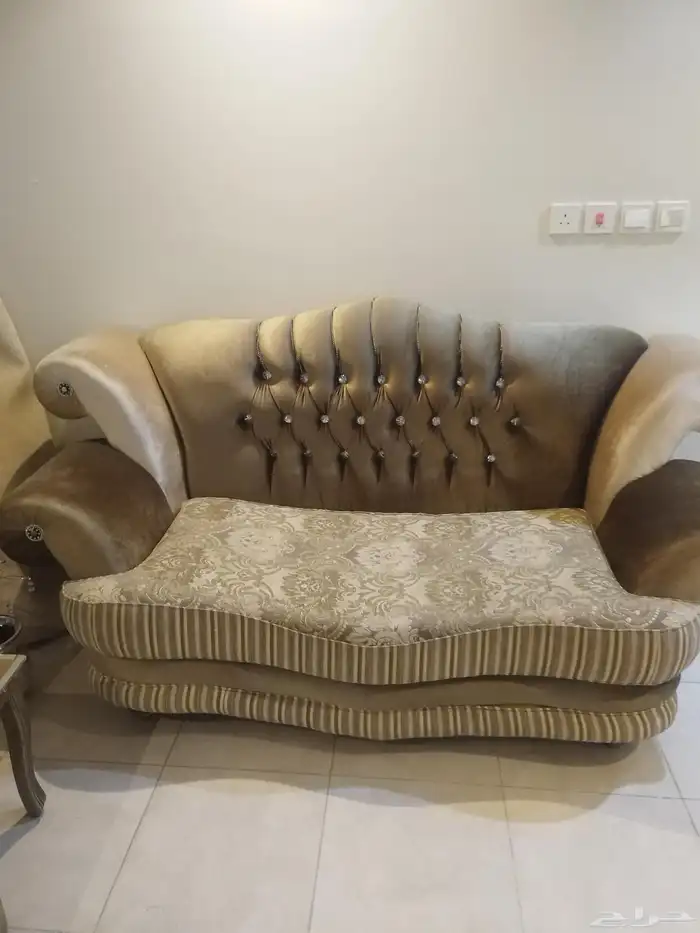 كنب مجلس فخم للبيع البيع سمح 2