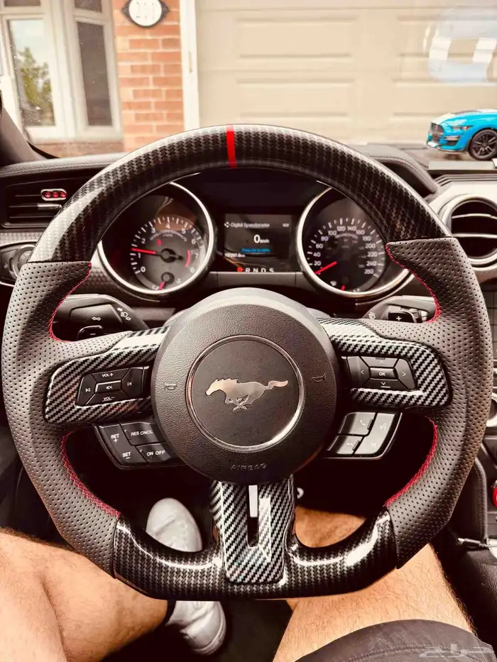 طارة موستنج دركسيون كاربون فايبر 0