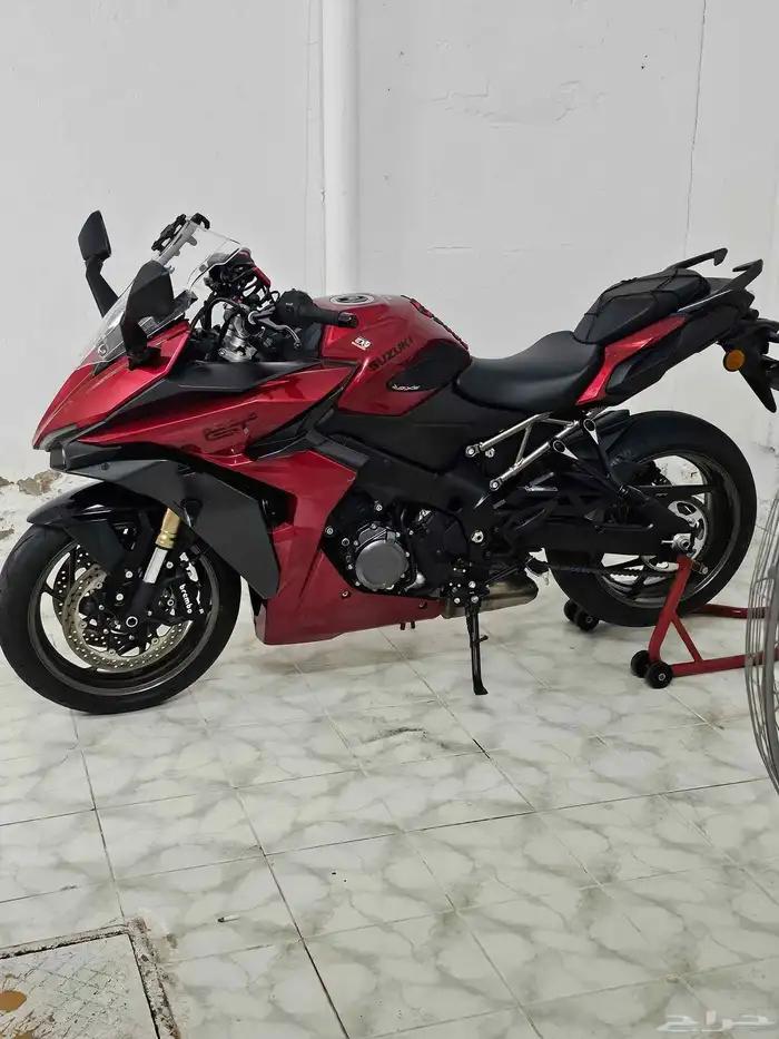 دباب سوزوكي جي تي ار مقاس 1000 اخو الجديد ممشى 6000مديل 2024 3