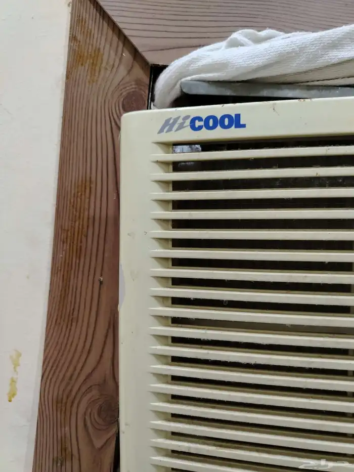 السلام عليكم يوجد مكيفات مستعمله للبيع نصيف وغرفت 5