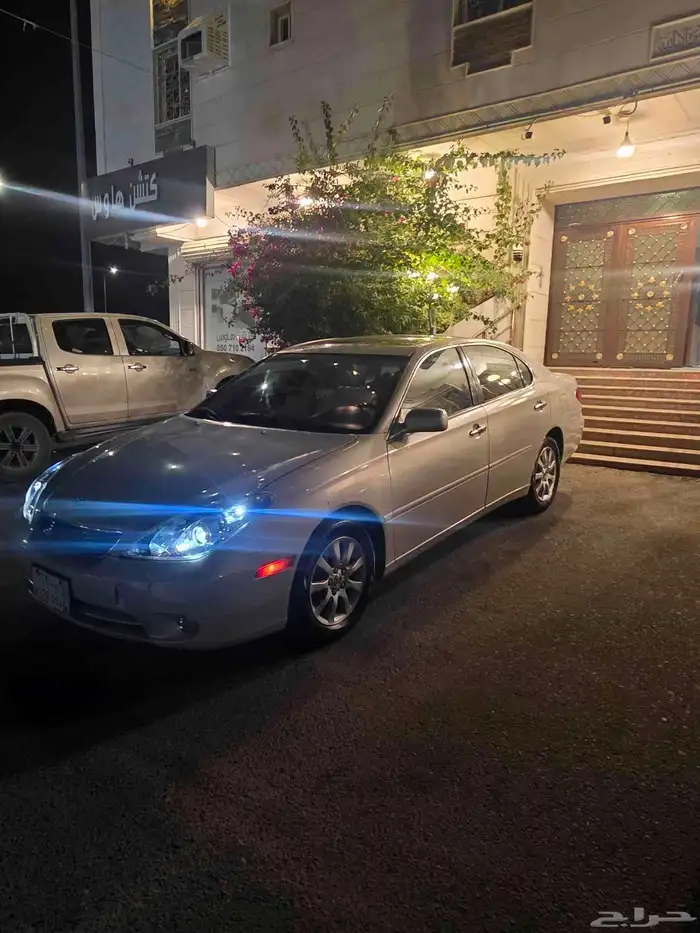 لكزس 300 اي اس موديل 2005 4