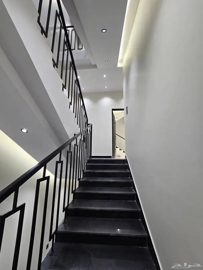 للبيع شقق كامل خدمات 500 الف 19