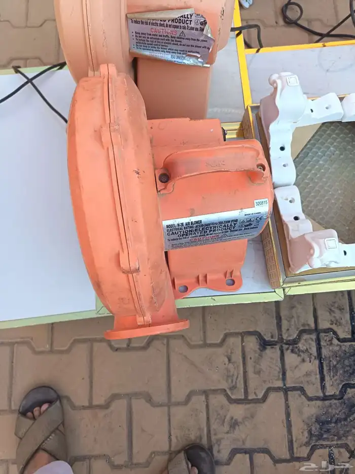 كرسي العاب وكرسي متحرك وجهاز هواء 0