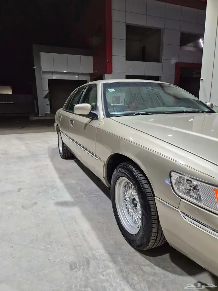 فورد ماركيز 2000 4