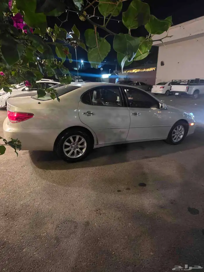 لكزس 300 اي اس موديل 2005 2