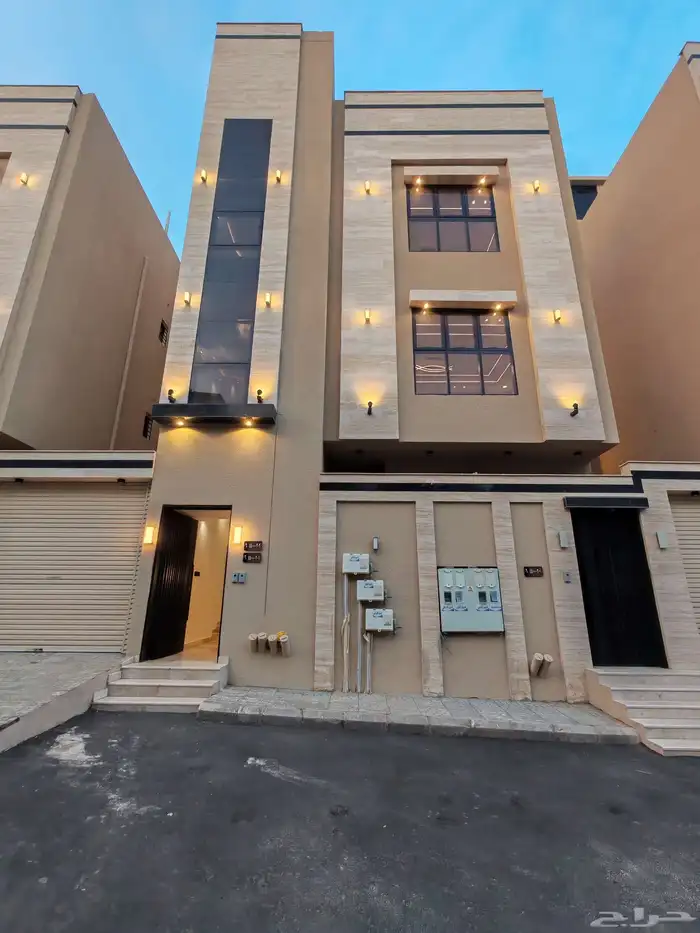 للبيع بحي الضيافه شقق علويه بسطح خاص من 550 الف vip 0