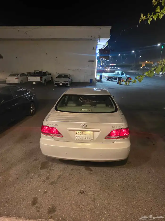 لكزس 300 اي اس موديل 2005 1