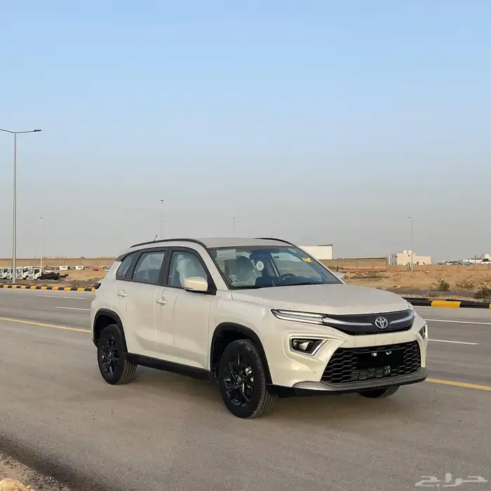 تويوتا اروبان كروز استندر موديل 2026 4