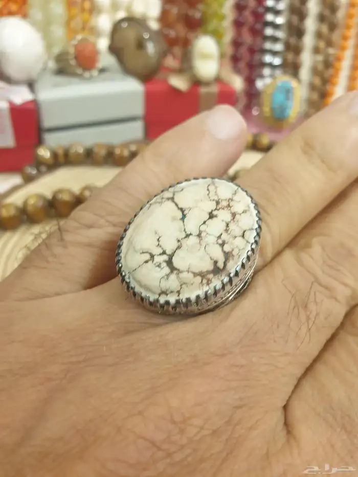 خاتم فيروز ابيض بيجي بعروق شجري فاخر 4