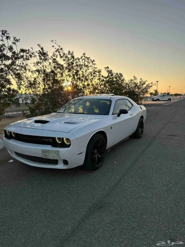 دوج تشالنجر 2015 V6 10