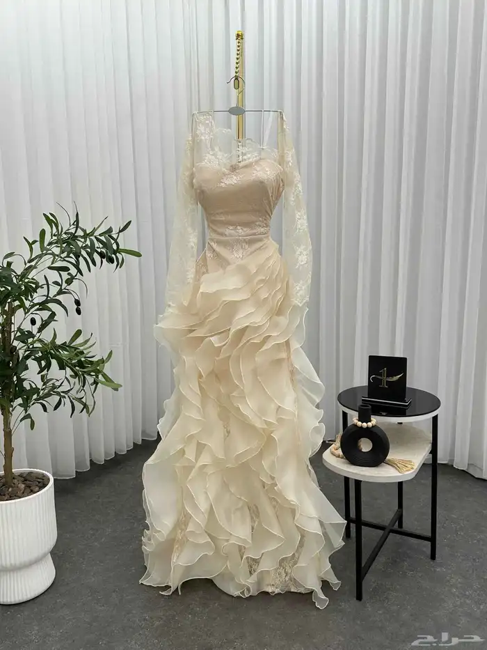 فساتين لكل المناسبات 13