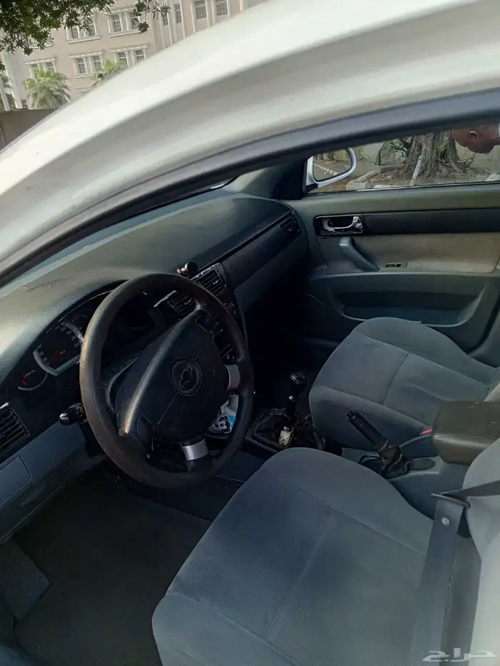 سياره شيفوليه اوبترا 2009 3