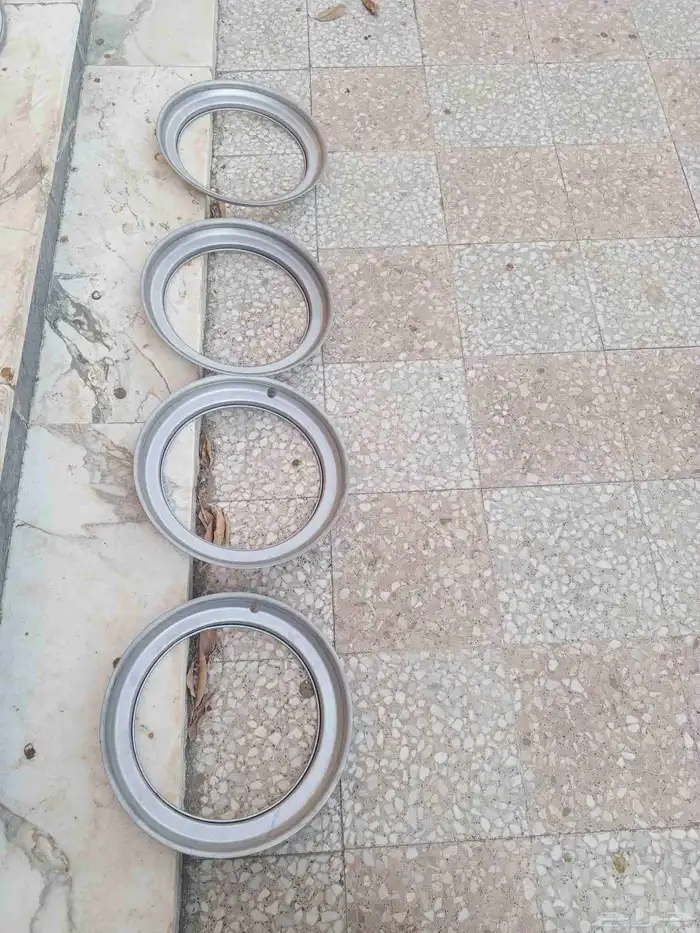 للبيع شنابر GMC نظيف مقاس 15 2