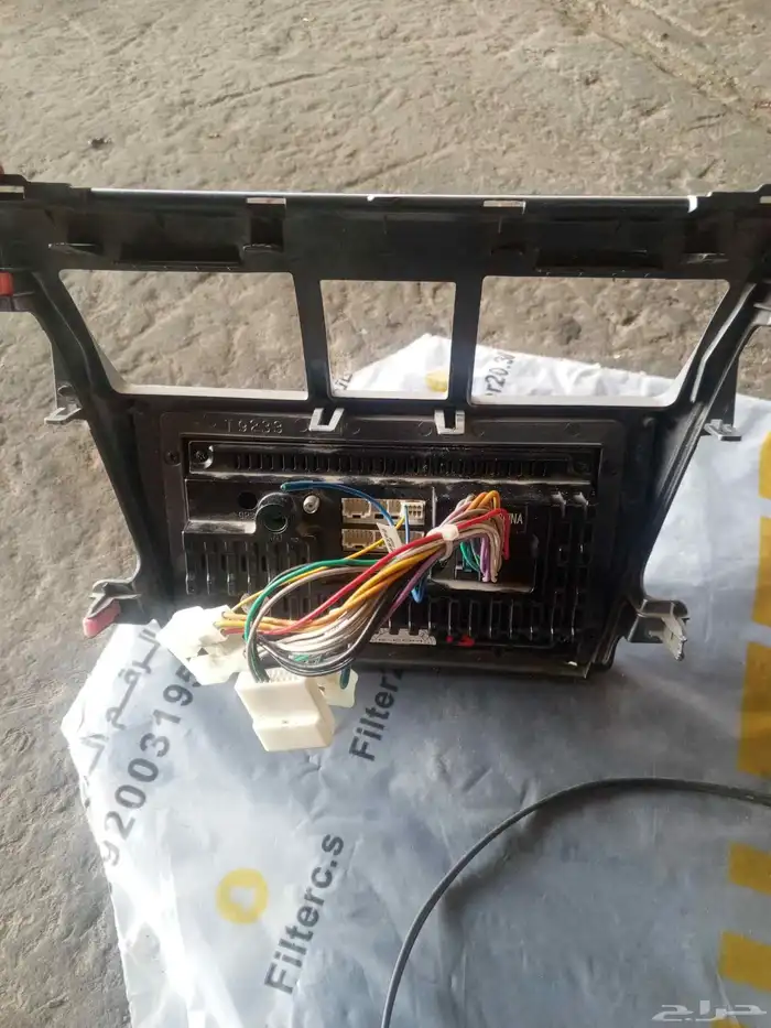 يارس من 2006ال 2013.م فتاح مكيف شغال. طقم صواميل الكفر. 3