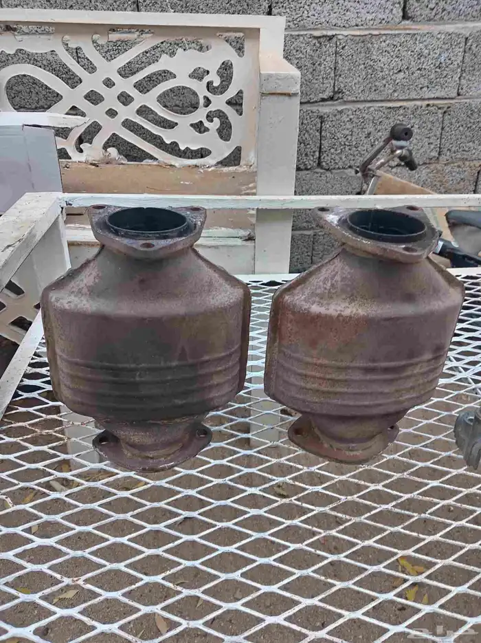 قطع لكزس. 400 0