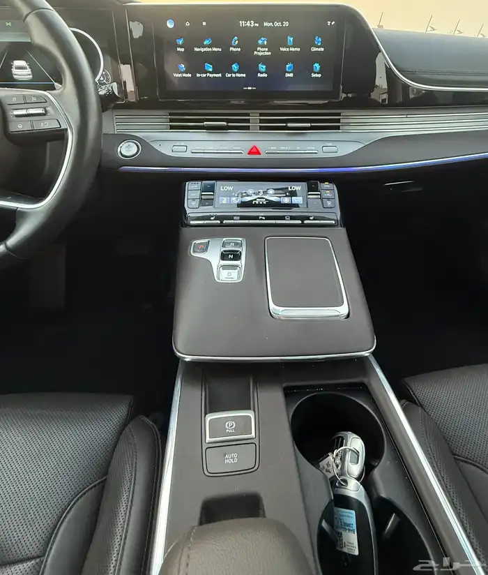 هونداي ازيرا 2021 ( بنزين ) فل كامل شبه جديدة للبيع 14