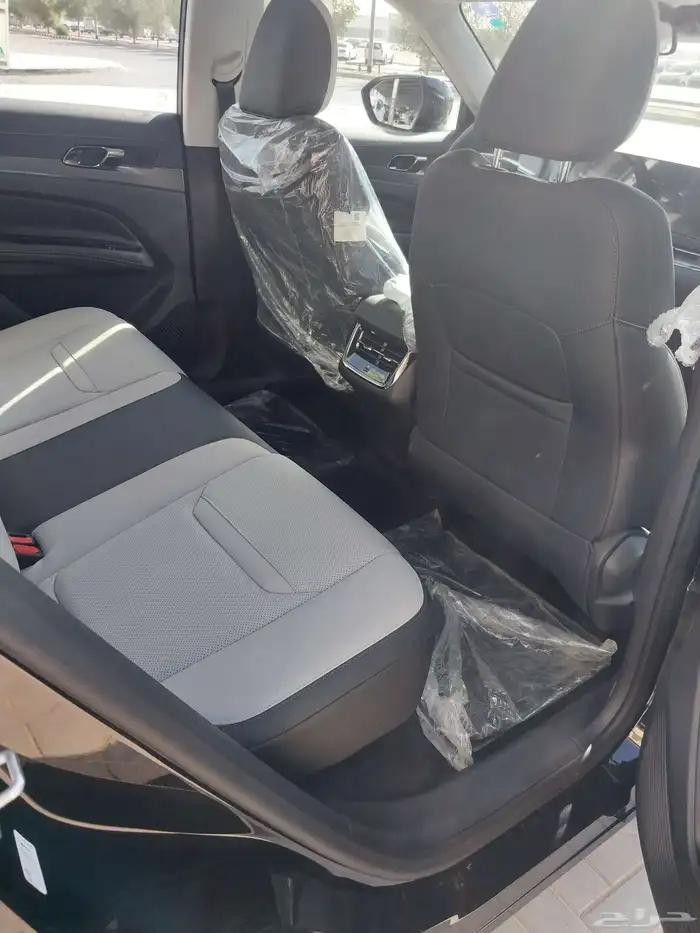 للبيع فورد تريتوري امبيانتي موديل 2025 7