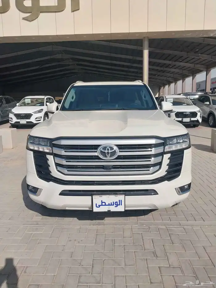 تويوتا لاندكروزر GXR موديل 2023 L3 0