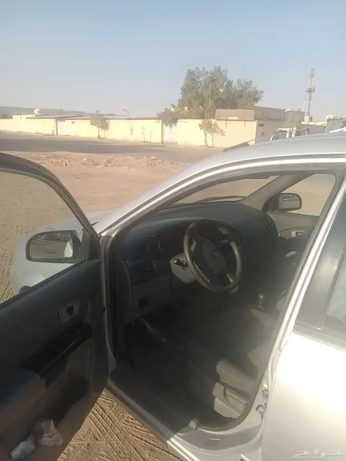 كيا كارنز 2006 على حالة الوكالة 6