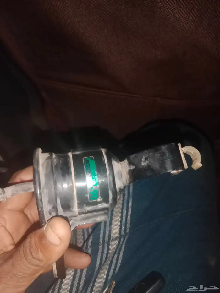 صفايه بنزين هايلكس 2015 نظيفه 2