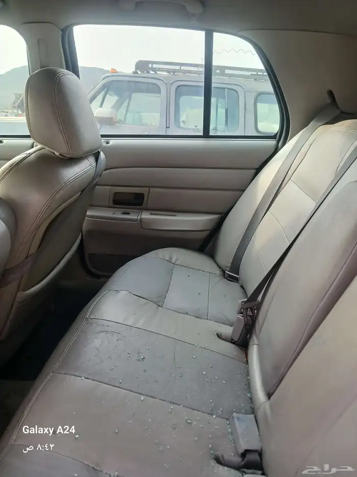 يوجد لدينا قطع غيار فورد فكتوريا 2004 تشليح جده الحمدانيه 5