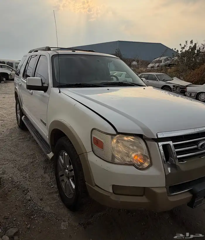 اكسبلور 2007 تشليح ( قطع غيار فقط ) 3