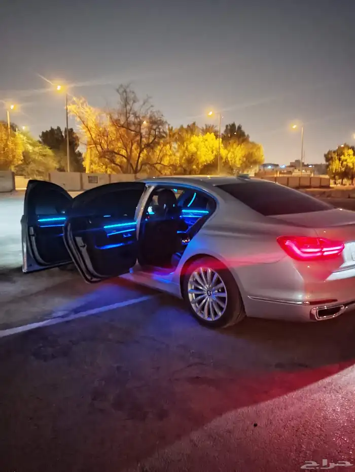 تركيب لد داخلي64 لون بي ام دبليو 730موديل 2019 2