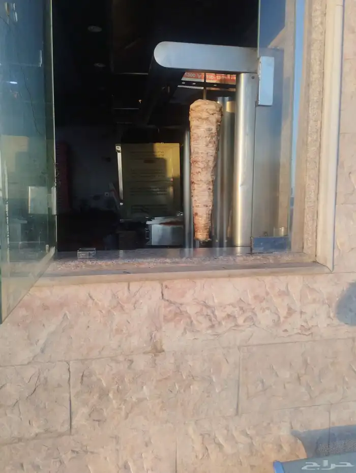 محل للتقبيل او الايجار 1