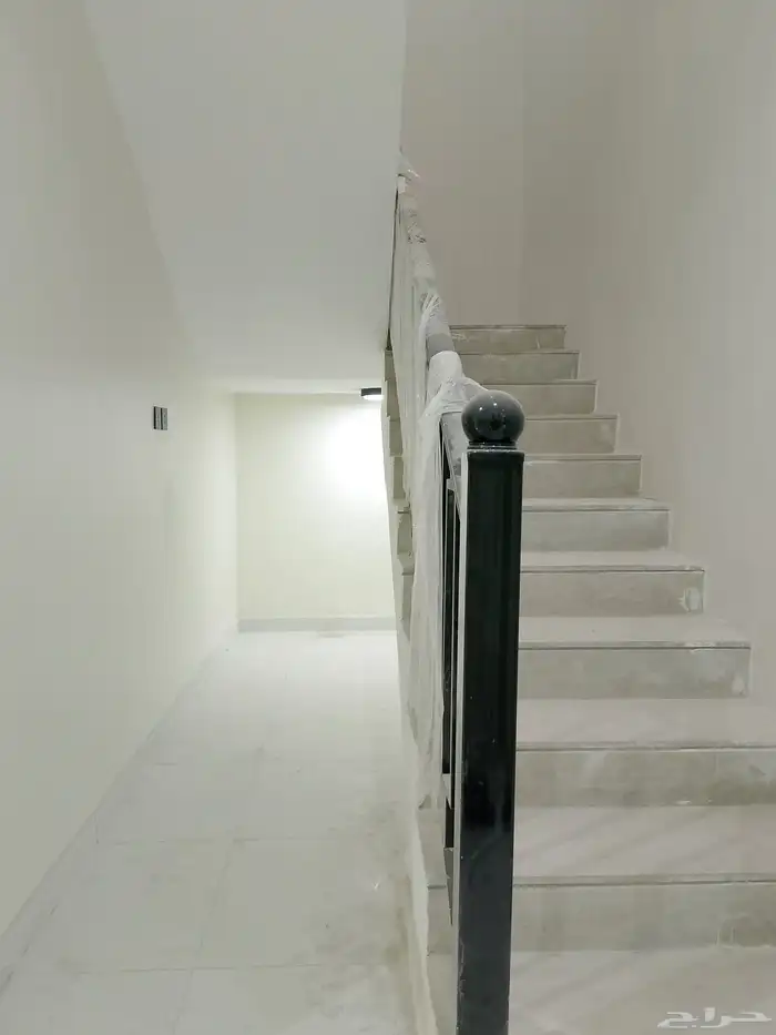 للبيع شقه دوبلكس حي بدر جديده بالدمام بأقل سعر 15