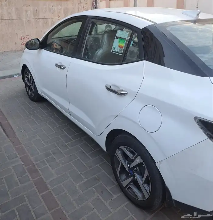 2024 i10مصدومة ومصلحة للبيع 6