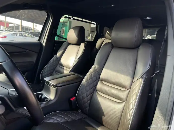 مازدا CX9 2023 سقنتشر 7