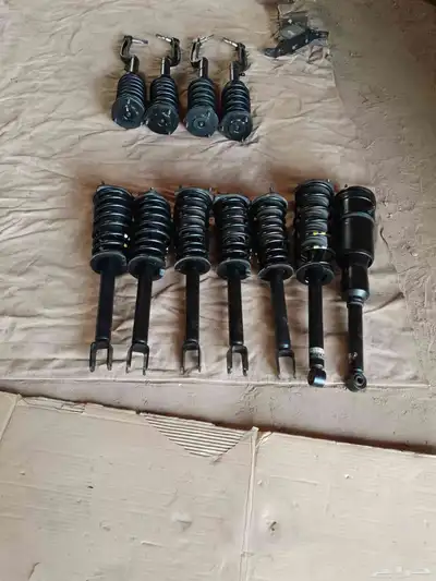 قطع لكزس جي اس ال اس موديل 2015 index