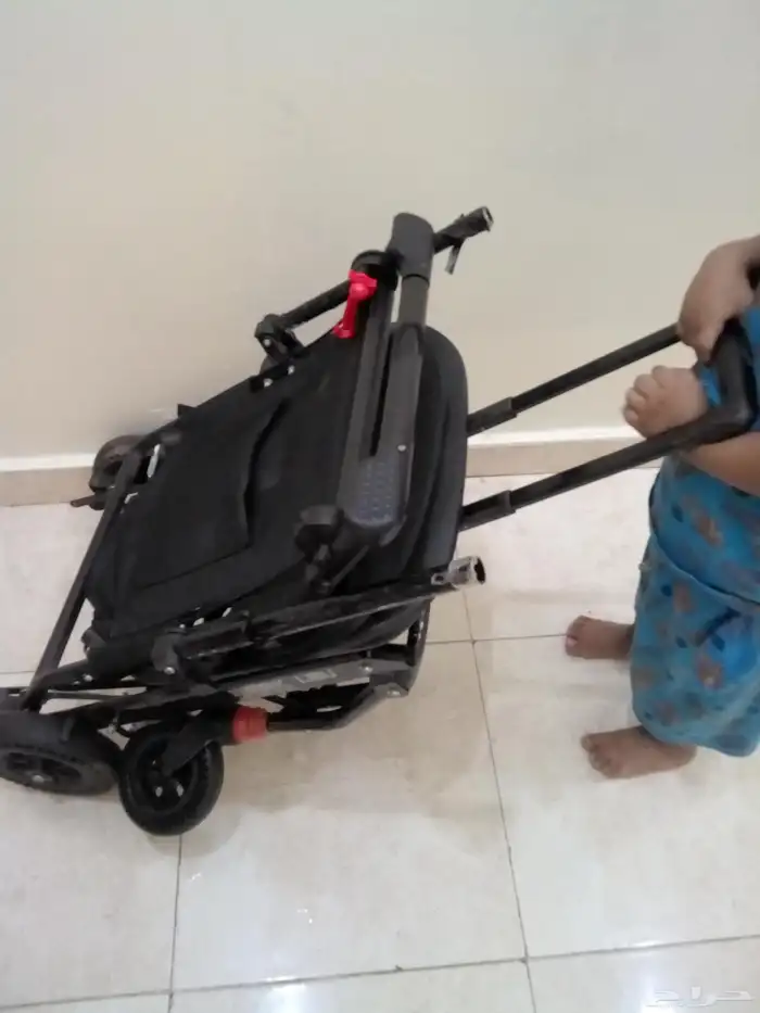 كرسي لكبار السن وذوي الاحتياطات الخاصه 6