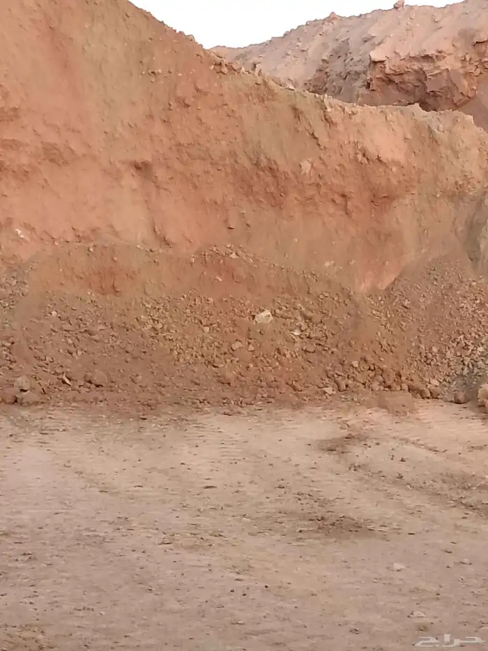 عدسيه للبلاط وصبيز وبحص وبطحاء تريلات قلاب سكس 1