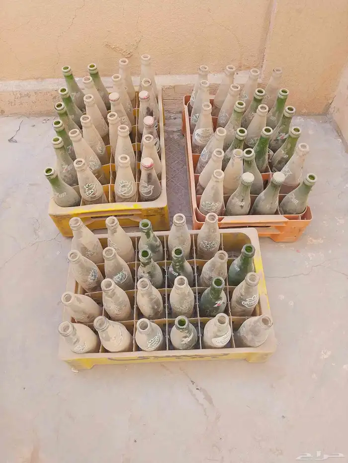 كراتين بيبسي قديمه 0