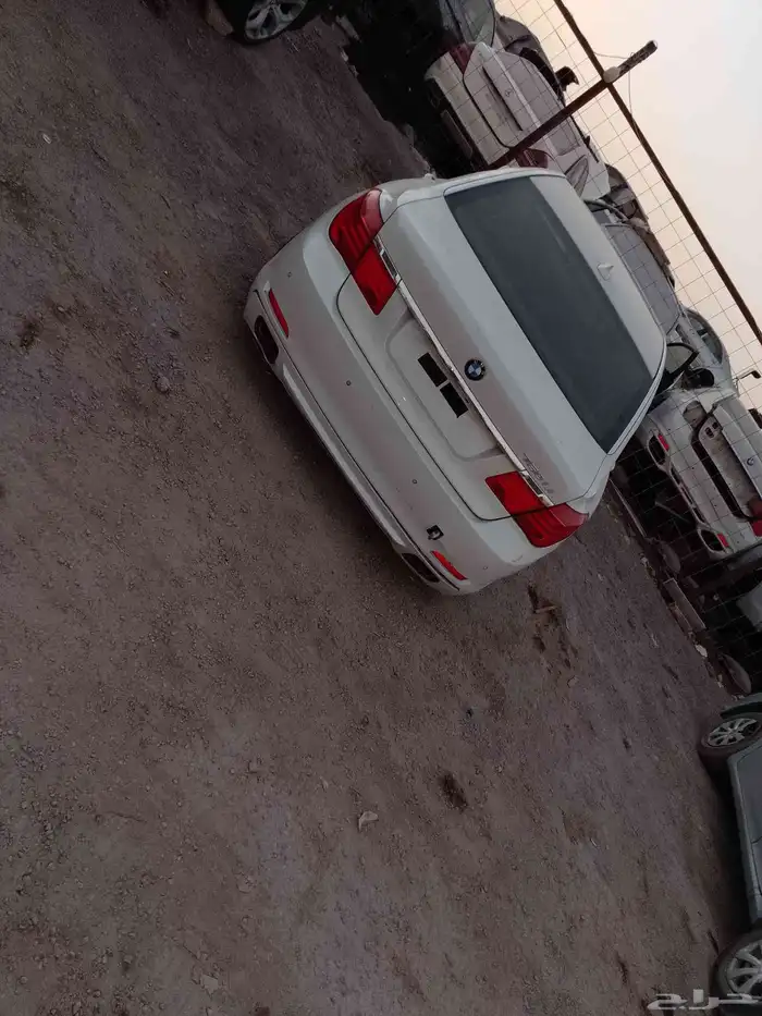 تشليح بي ام دبليو موديل 2010تشليح قطع غيار 7