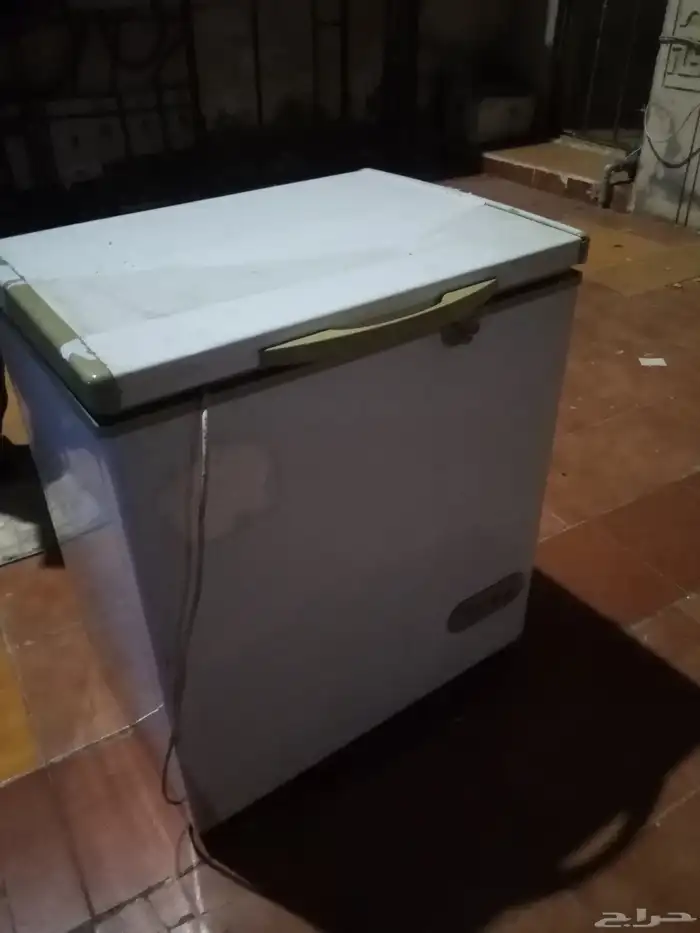 فريزر ارضي للبيه السعر 150 محتاج تغير كتاوت فقط 0