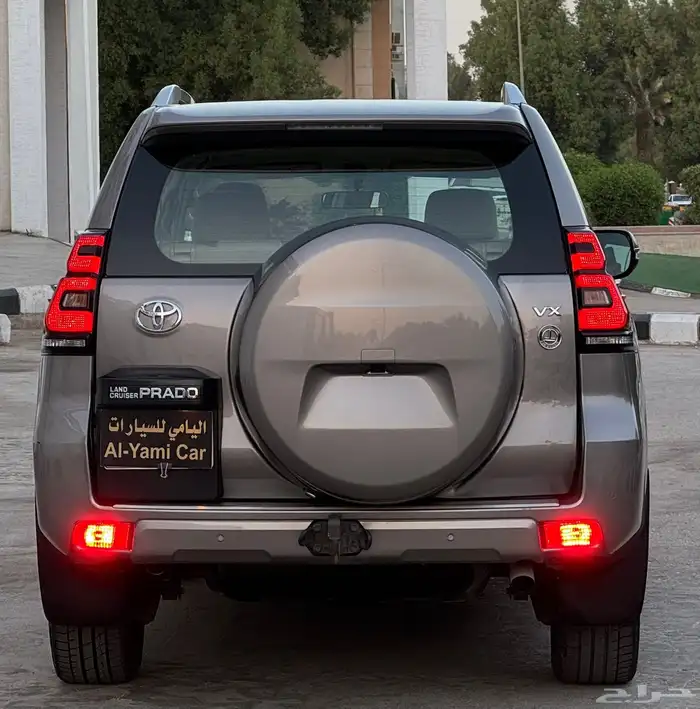 تويوتا برادو 2022 فل كامل VX 7