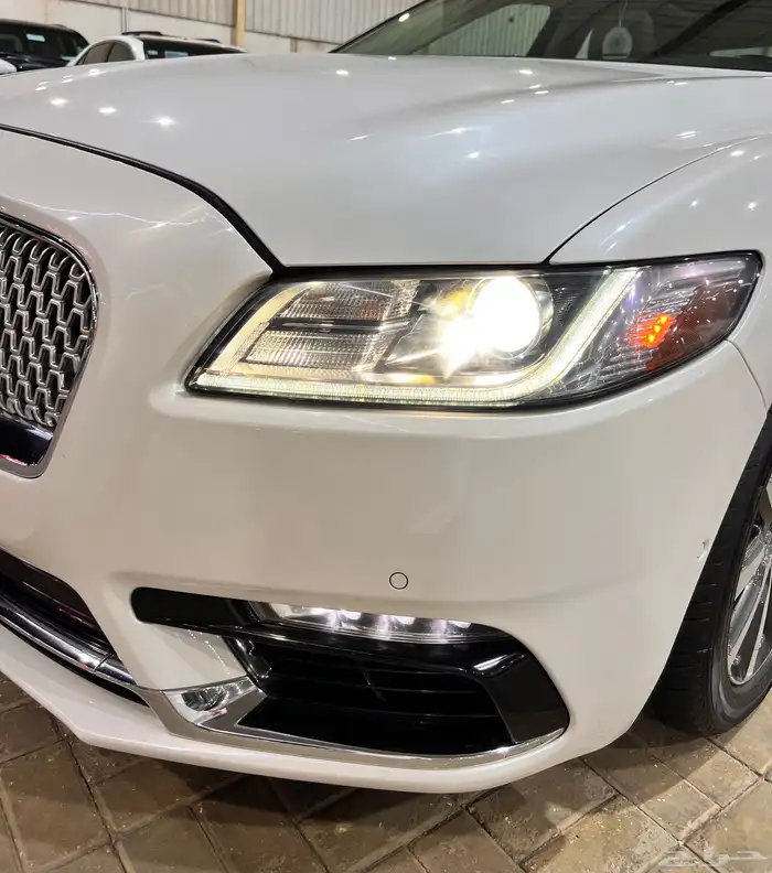 لنكولن كونتيننتال 2019 نصف فل سعودي نظيف جدااا 23