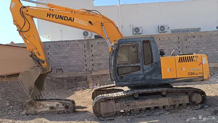 بكلين للبيع موديل 2011 بطاقه جمرك 1