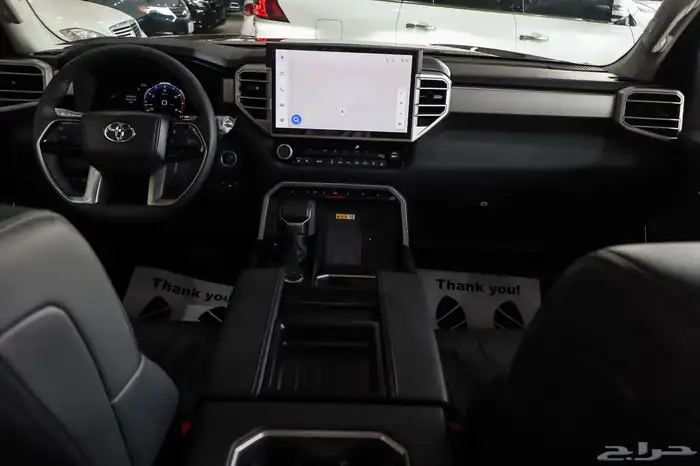 تويوتا تندرا لمتد موديل 2024 فل كامل نضيف جدا شبه جديد 6