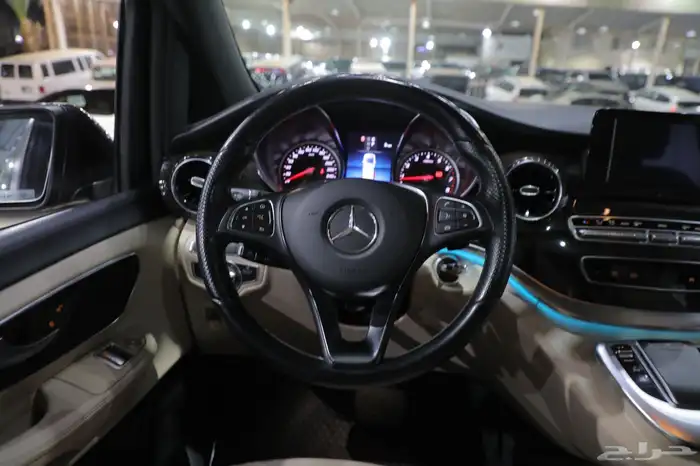 مرسيدس V250 جفالي 2023 على الضمان 13