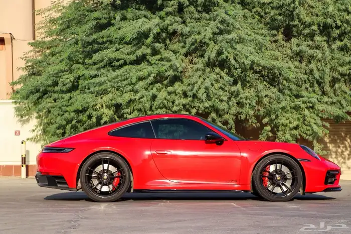 بورش 992 carrera4 GTS 3
