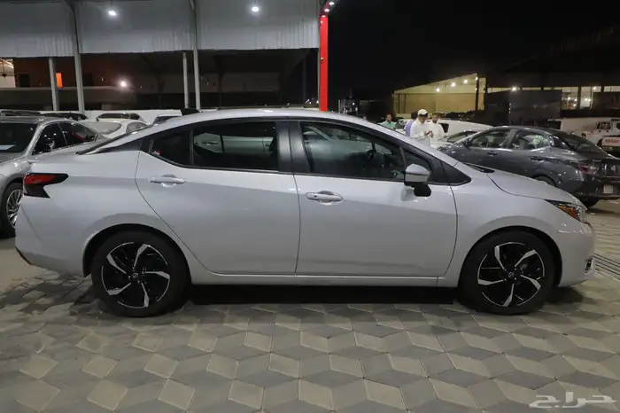 نيسان صني فل كامل 4 كميرات 2024 شبه الجديد 5